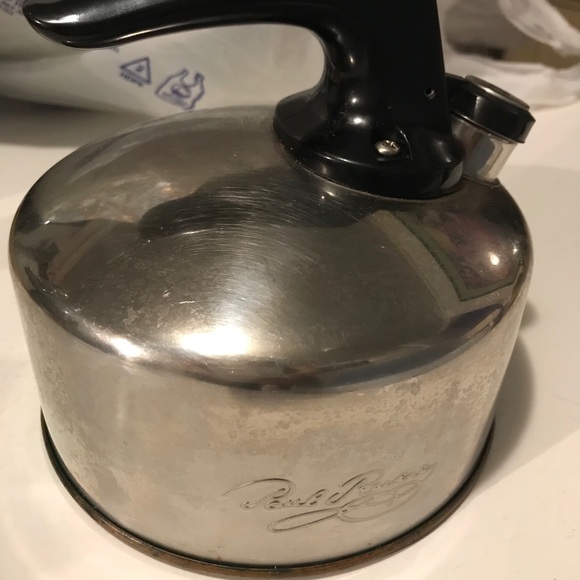 Revere Ware Kettle - Picture 2 of 6